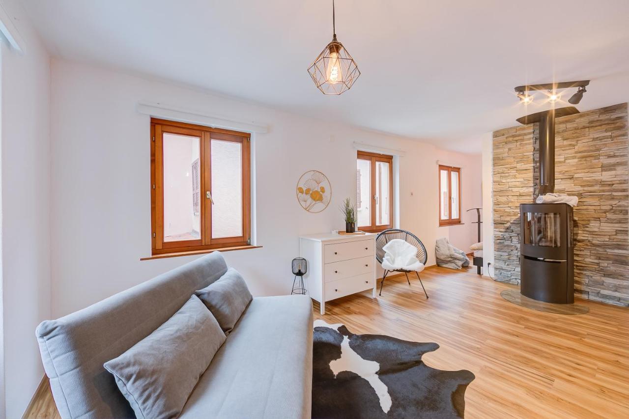 Casa Elvezia - Happy Rentals Piandera Bagian luar foto