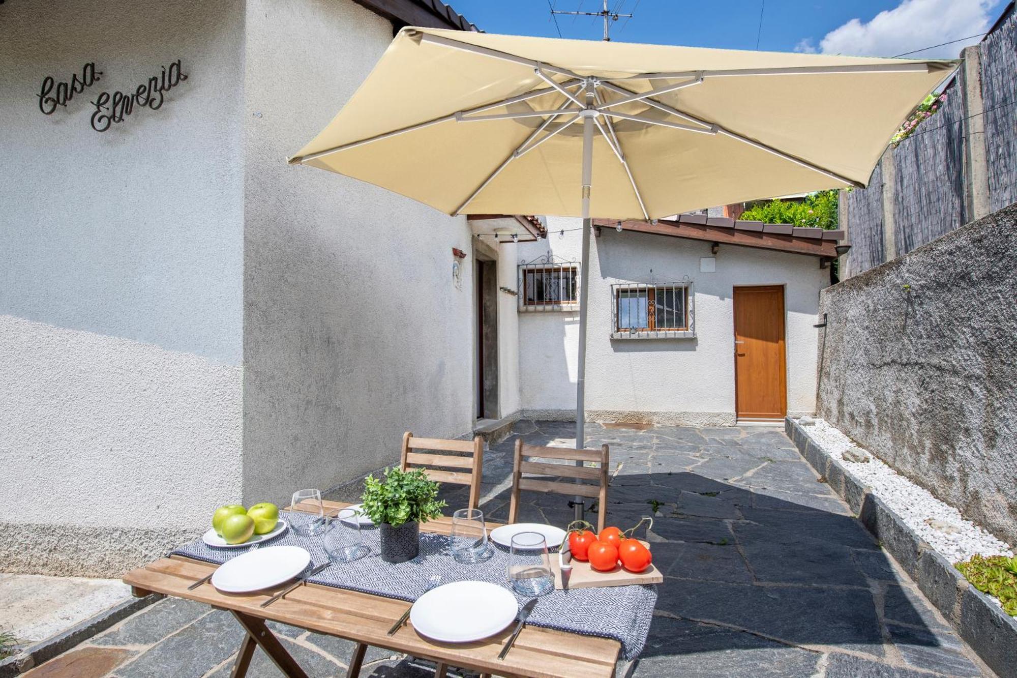 Casa Elvezia - Happy Rentals Piandera Bagian luar foto